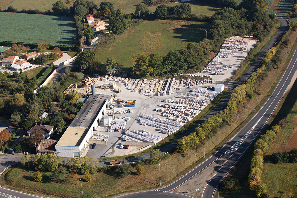 CALMINIA-Site-de-Production calminia site de production lusignan 86 poitiers vente fabrication pierre naturelle calminia