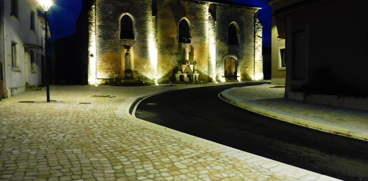 Pave byzance_reamenagement urbain_trottoir et passage bateau_Bascons 40 de nuit