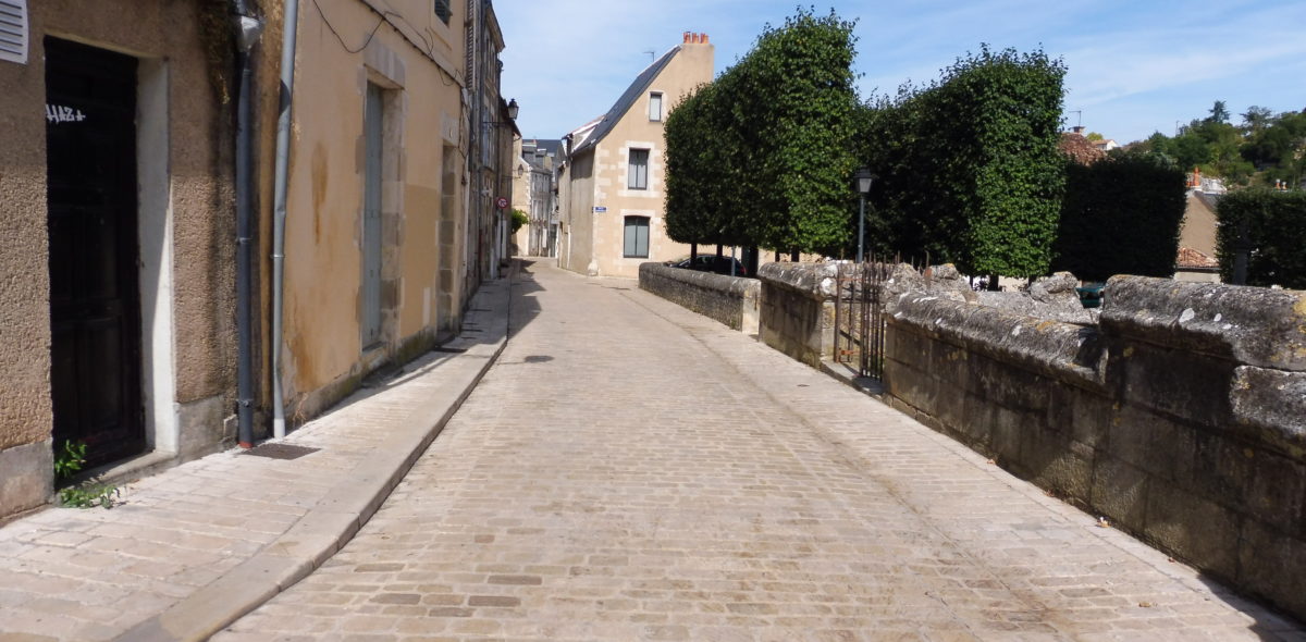 Réaménagement du pourtour du centre-ville de Poitiers - Pierre naturelle Caliminia