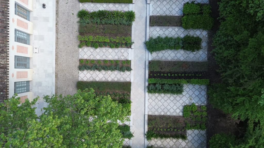 château du Marquis d’Alesme dalles jardin